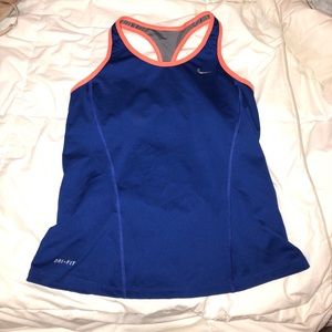 women's Nike fitted tank top (dri-fit)